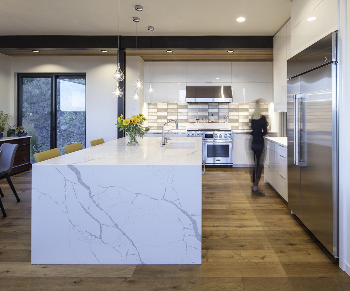 Pure Design custom interior kitchen